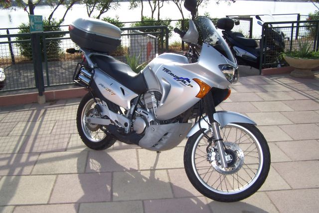 Мотоцикл honda xl 650 v transalp: обзор и технические характеристики