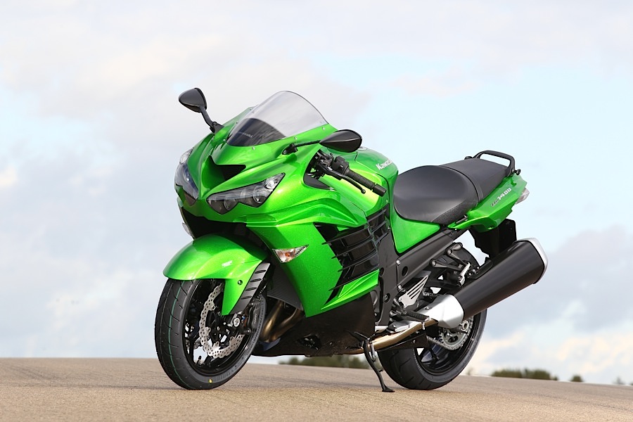 Kawasaki zzr-1400 - детальный обзор мотоцикла с характеристиками и фото