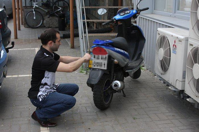 Нужны ли права на мопед (скутер) в 2019 году в России
