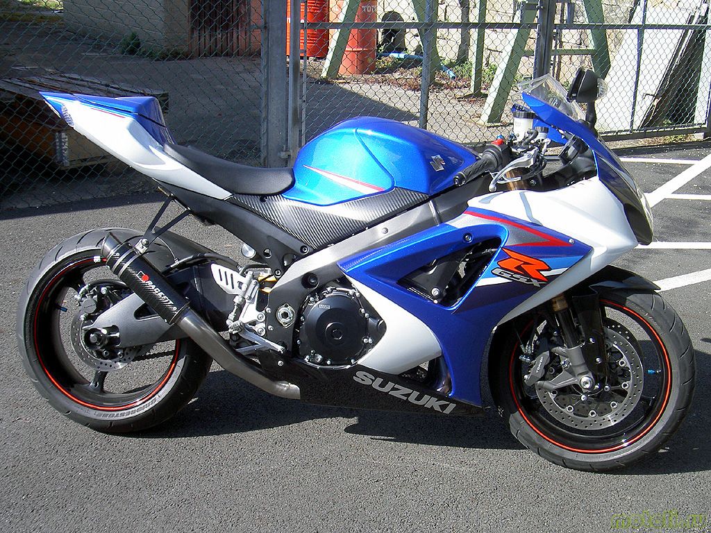 Тест-драйв мотоцикла Suzuki GSX-R1100
