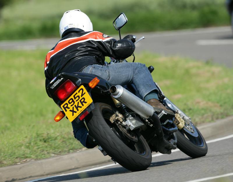 Тест-драйв мотоцикла Honda CB400SS