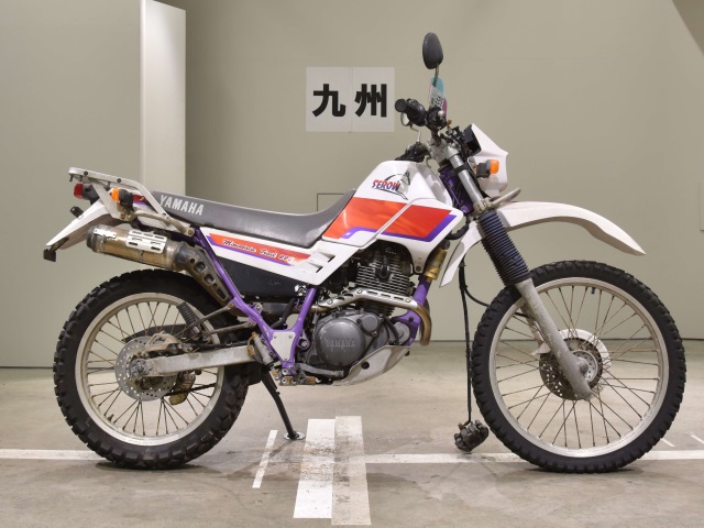 Yamaha Serow 225 (XT 225)