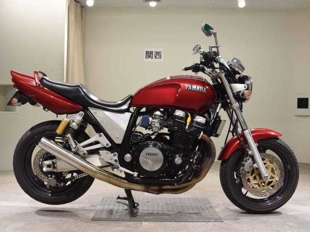Тест-драйв мотоцикла Yamaha XJR1200